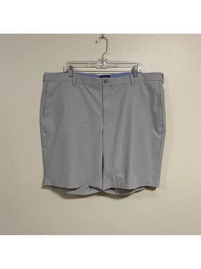 Peter Millar Shorts Men’s Size 44 Light Gray Casual Shorts